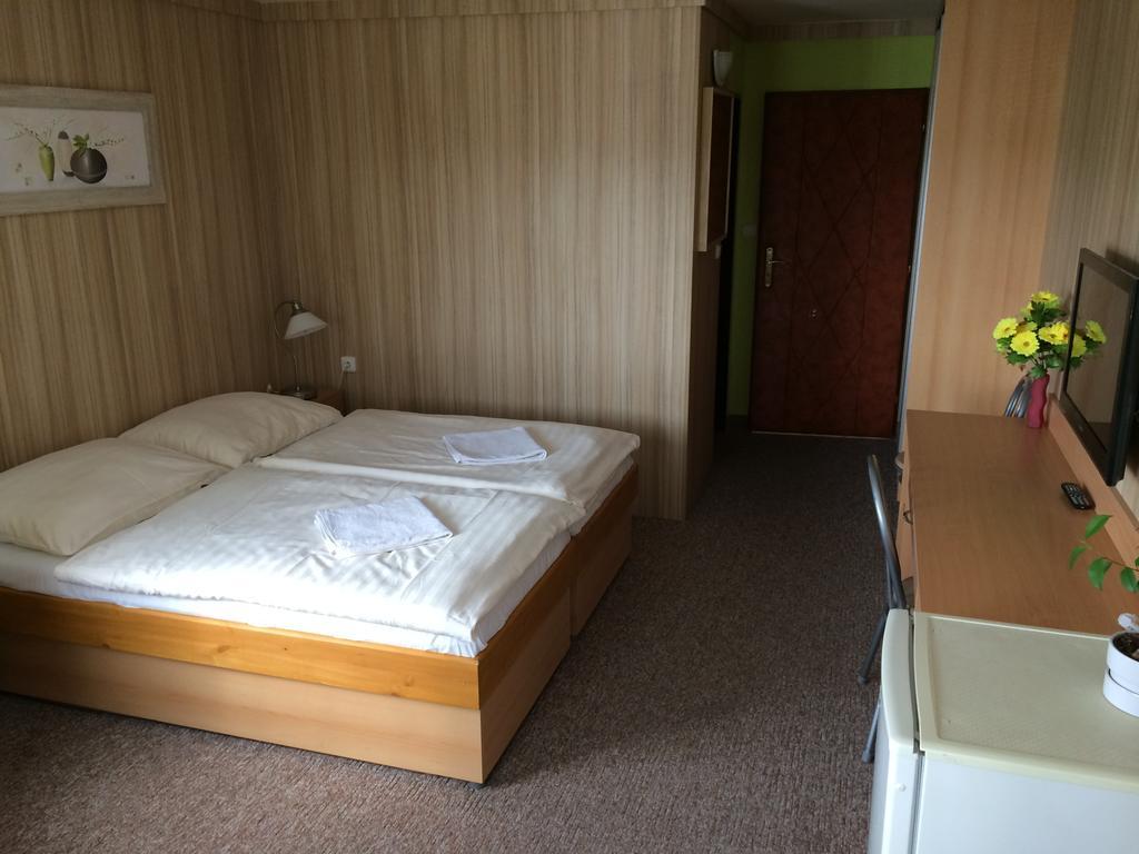 Hotel Pohadka Мост Стая снимка